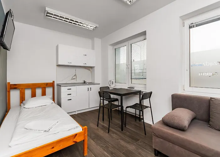 Apartament Pracownicze W Centrum Stegny